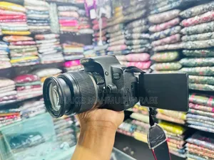 ডিএসএলআর ক্যামেরা