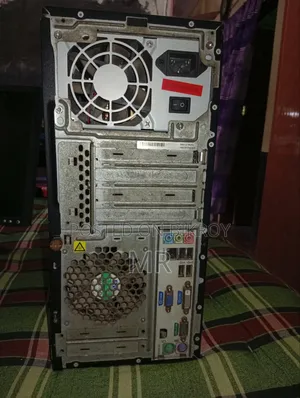 Desktop Computer Dell 8GB SSD 256GB