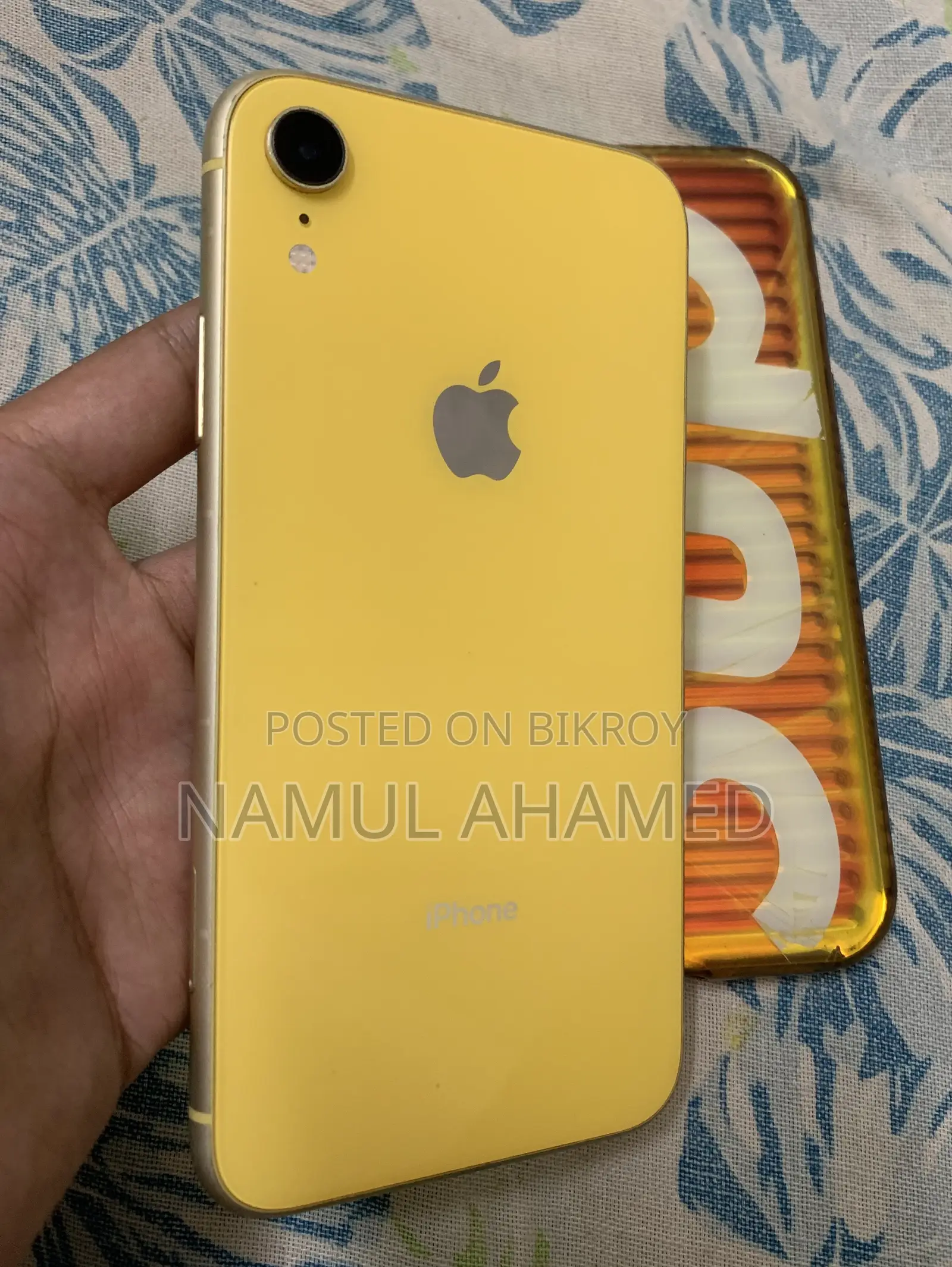 অ্যাপল আইফোন এক্সআর ৬৪ জিবি হলুদ