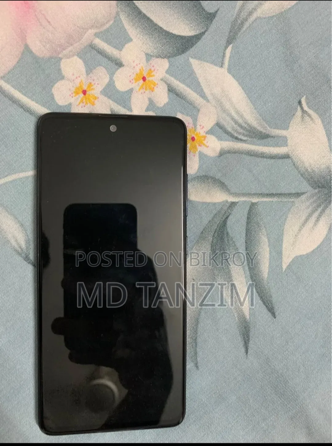 নতুন স্যামসাং গ্যালাক্সি এ৩৫ ১২৮ জিবি হোয়াইট
