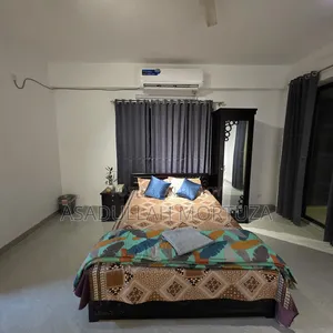আফতাব নগরে চার বেডরুমের ফার্নিশড অ্যাপার্টমেন্ট ভাড়ার জন্য