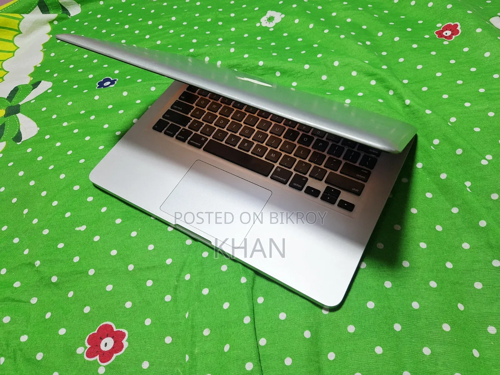 Laptop Apple MacBook 2012 8GB Intel Core i5 SSD 500GB