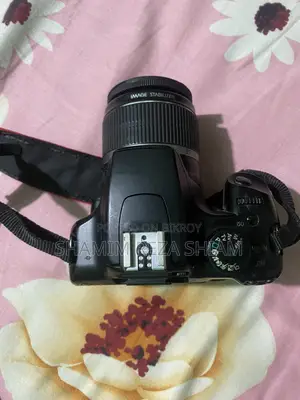 Canon 100D