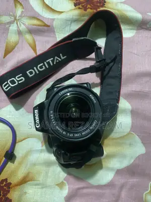 Canon 100D
