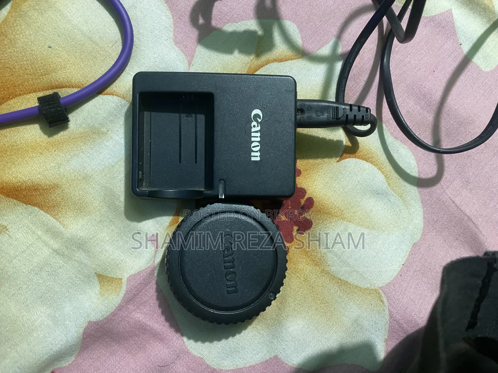 Canon 100D