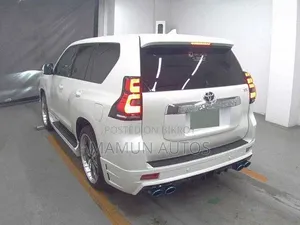 Toyota Land Cruiser Prado 4.0 Petrol TX-L 2022 Pearl