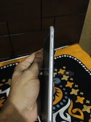 Apple iPhone 6s Plus 64 GB Silver