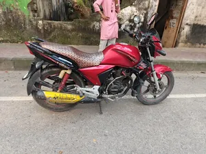 রানার টার্বো ১২৫ ২০১৮ লাল
