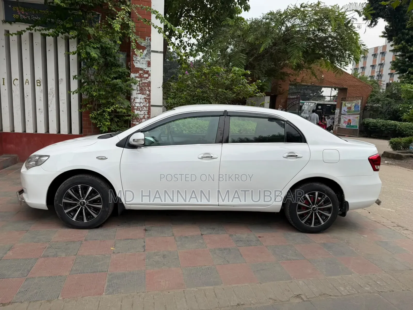 টয়োটা একজিও ১.৫ জি ৪ডব্লিউডি ২০১২ সাদা