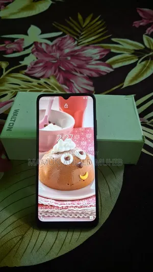 ওয়ালটন ৩২ জিবি কালো