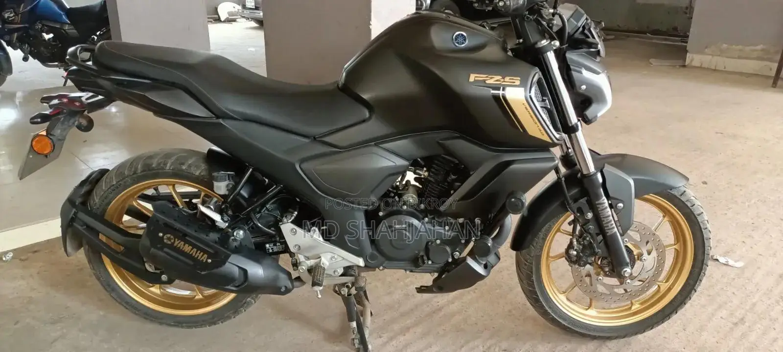 Yamaha FZS V4 2025 Black