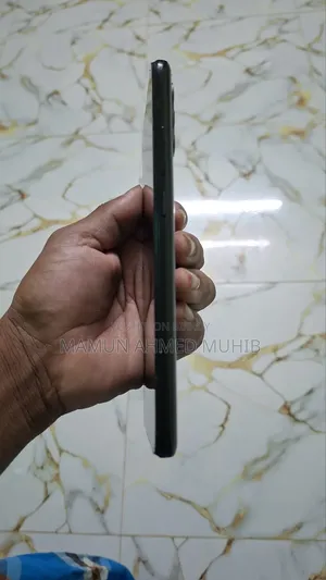 ওয়ালটন ৩২ জিবি কালো