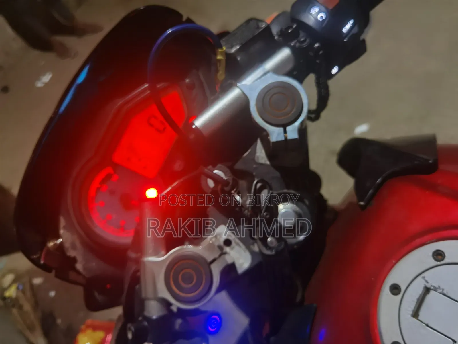বাজাজ পালসার ১৫০ ২০১৫ লাল