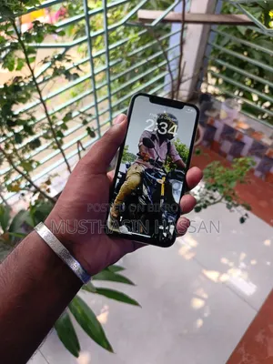 অ্যাপল আইফোন এক্স ৬৪ জিবি হোয়াইট