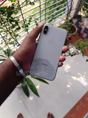 অ্যাপল আইফোন এক্স ৬৪ জিবি হোয়াইট