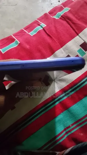 Vivo Y21 64 GB Blue
