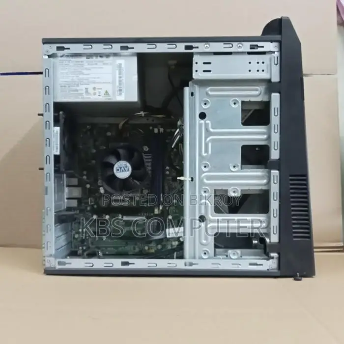 Desktop Computer Lenovo 4GB Intel Core i3 SSD 128GB