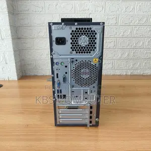 Desktop Computer Lenovo 4GB Intel Core i3 SSD 128GB