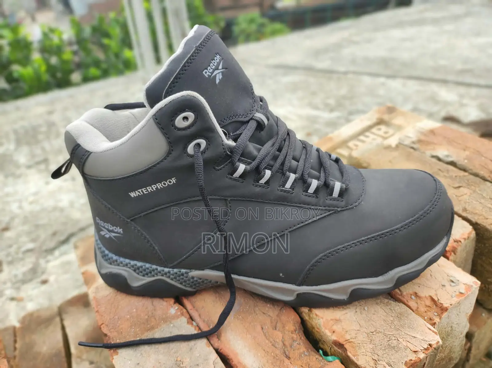 Reebok RB1068 Athletic Hiker Boot