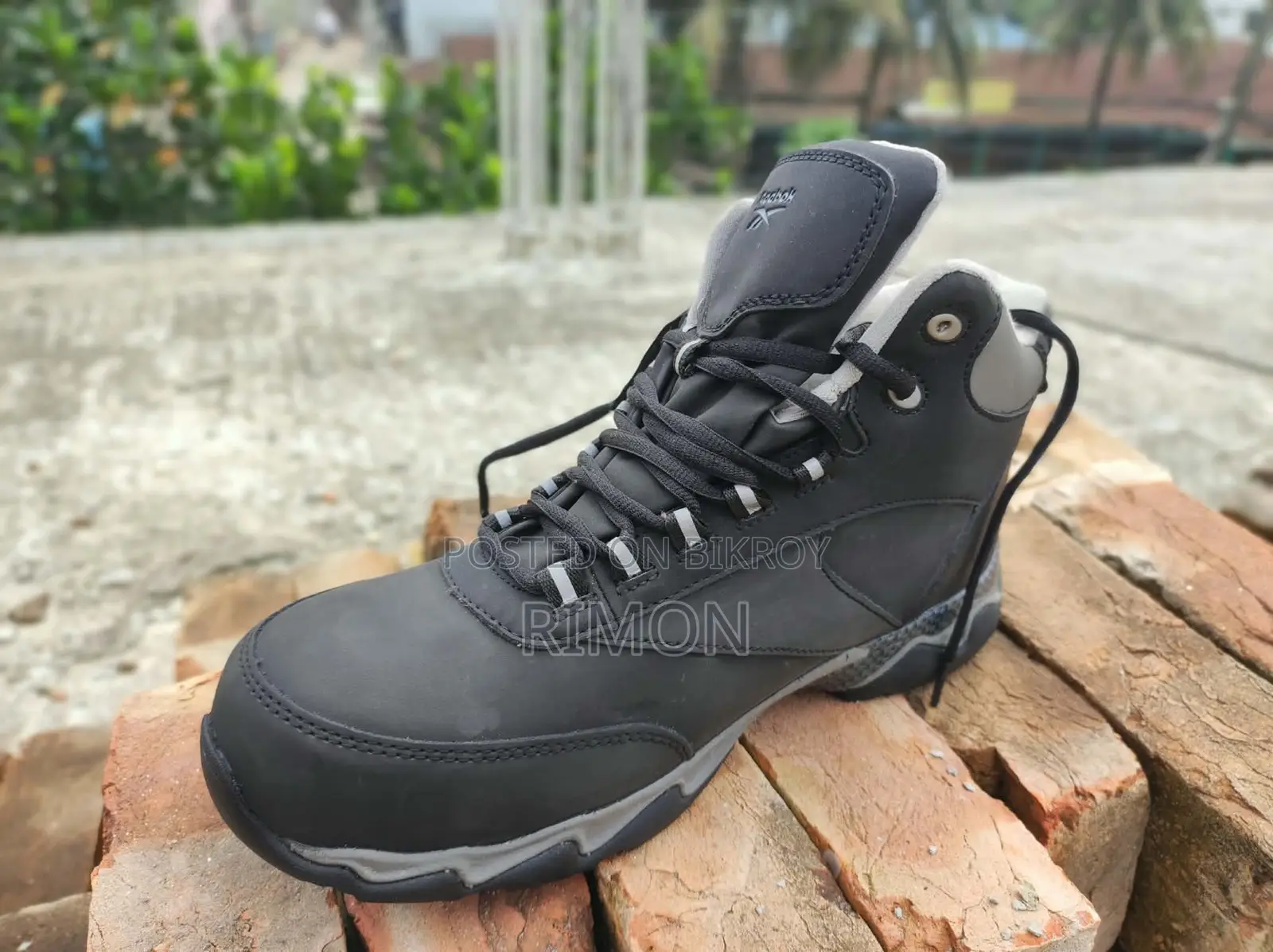Reebok RB1068 Athletic Hiker Boot