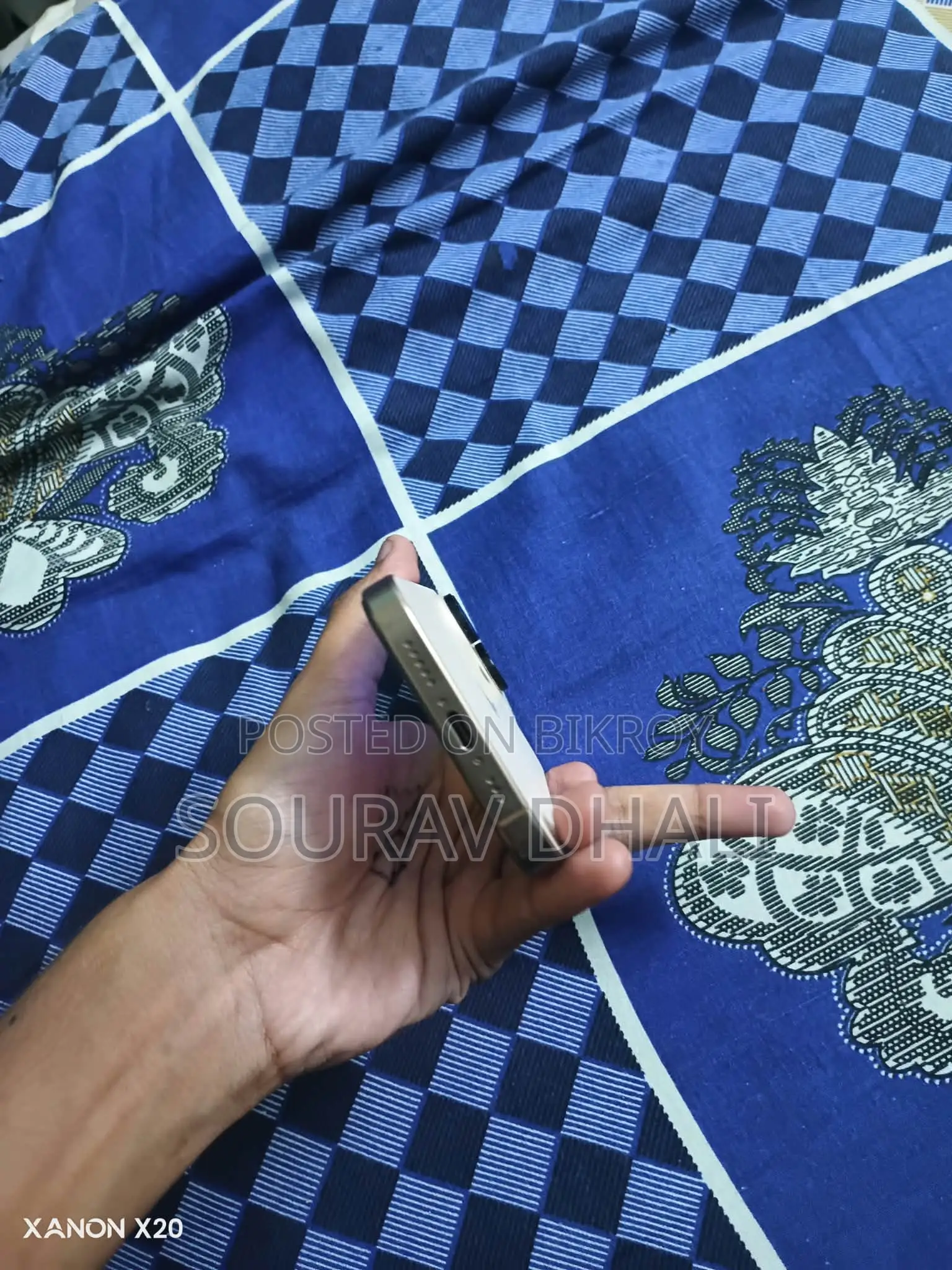 অ্যাপল আইফোন ১৬ প্রো ১২৮ জিবি রোজ গোল্ড
