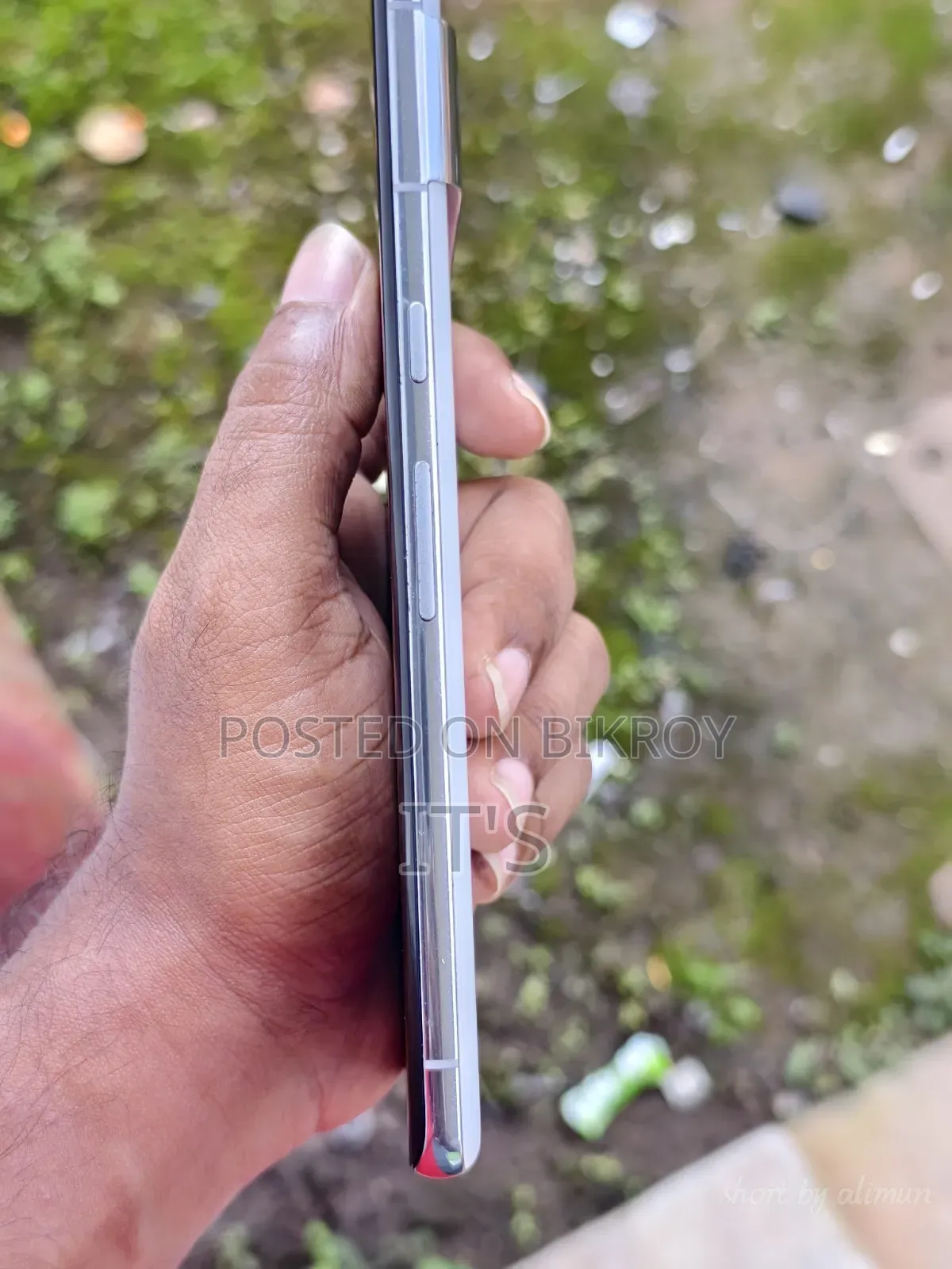 গুগল পিক্সেল ৭ প্রো ১২৮ জিবি হোয়াইট