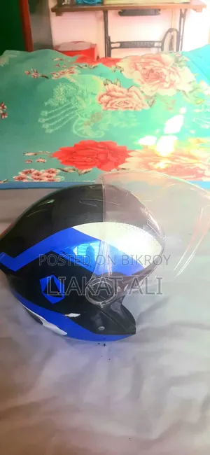 হোন্ডা হেলমেট