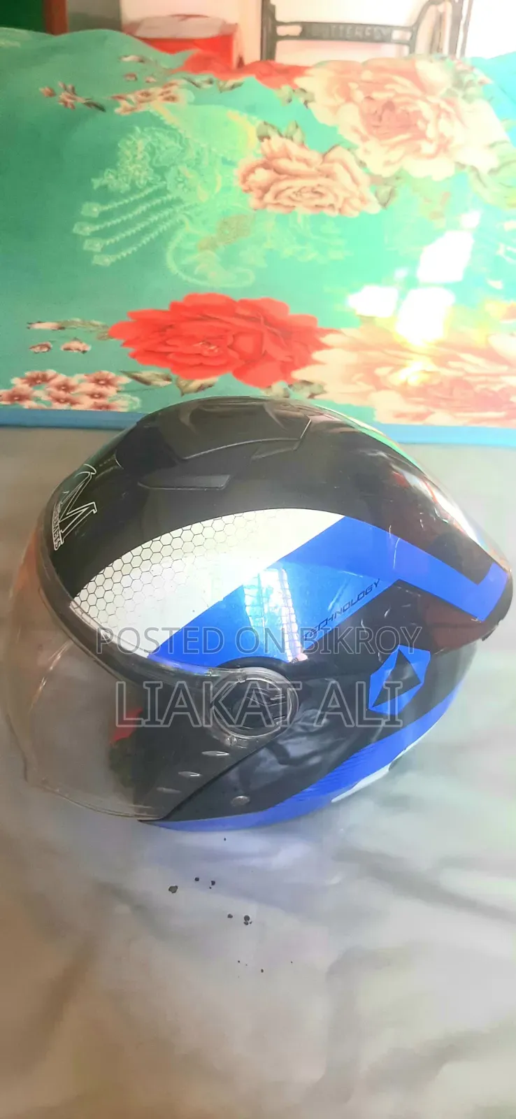 হোন্ডা হেলমেট