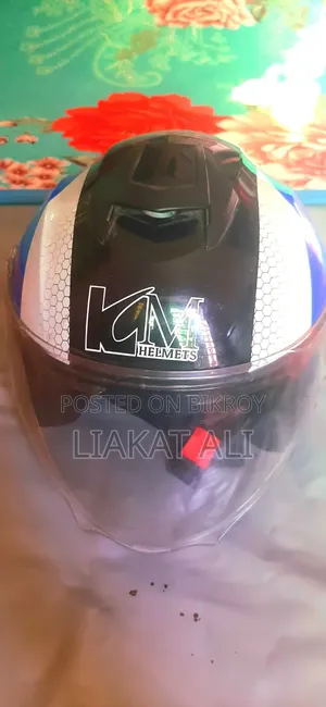 হোন্ডা হেলমেট