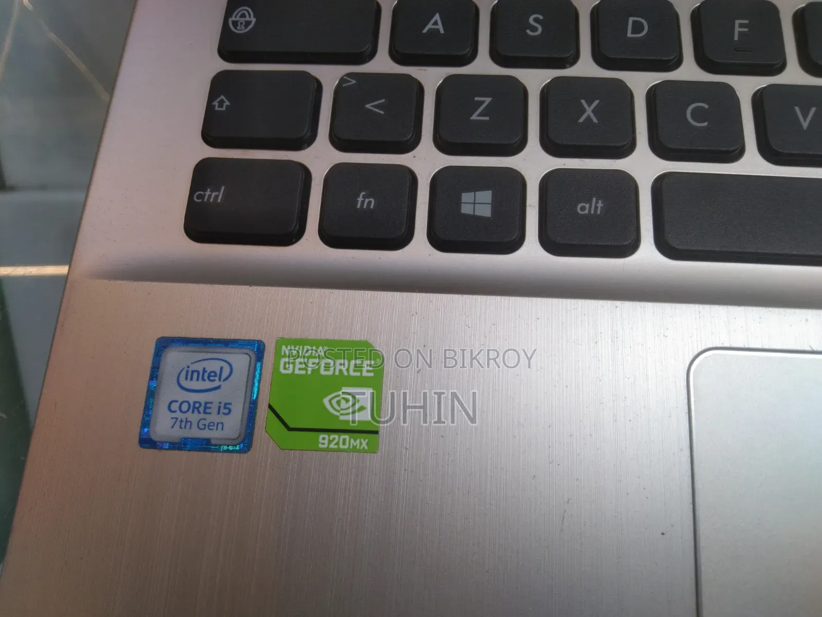 Laptop Asus X550LB 64GB Intel Core i7 HDD+SSD 60GB