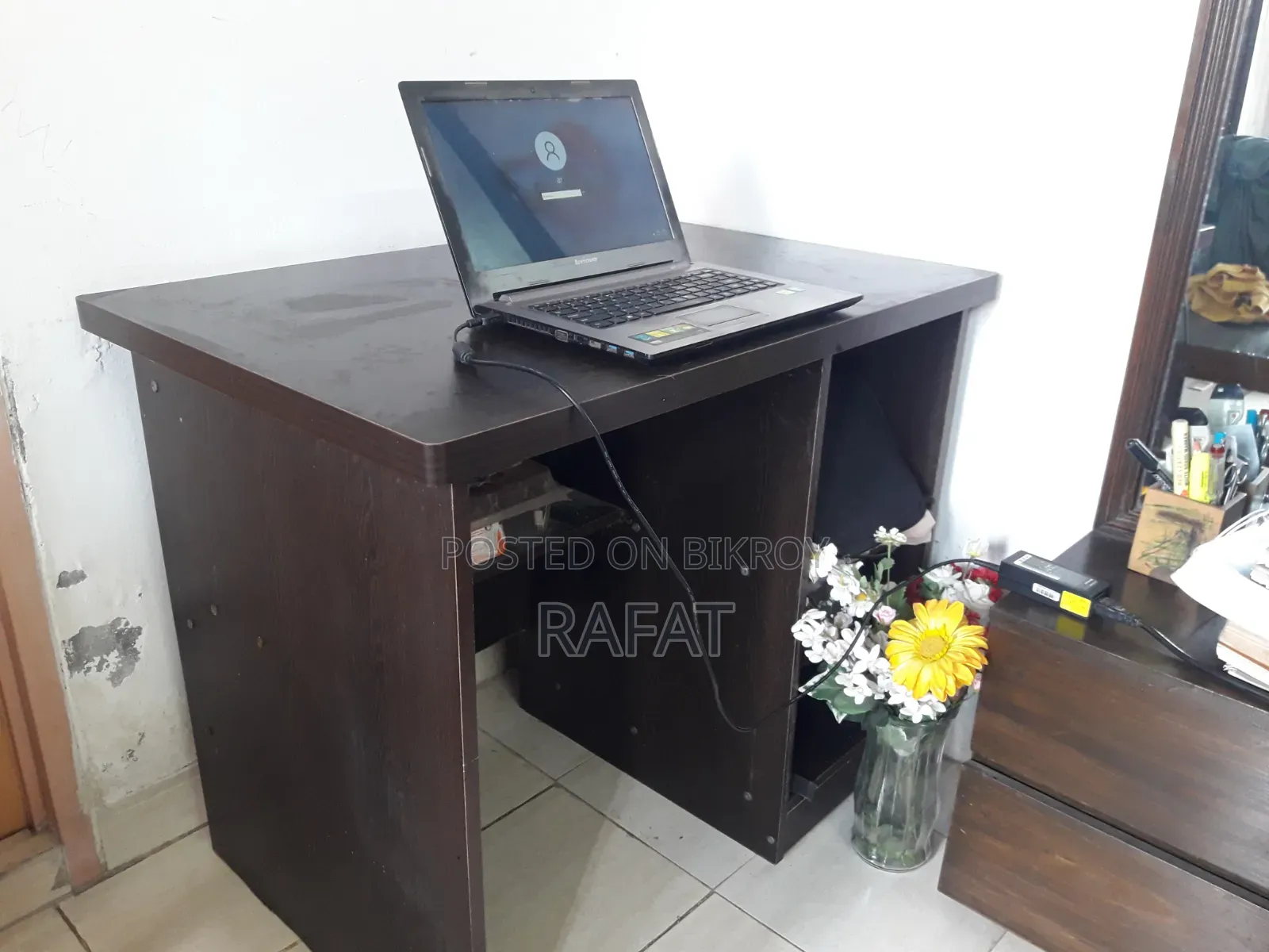 Modern Computer Table