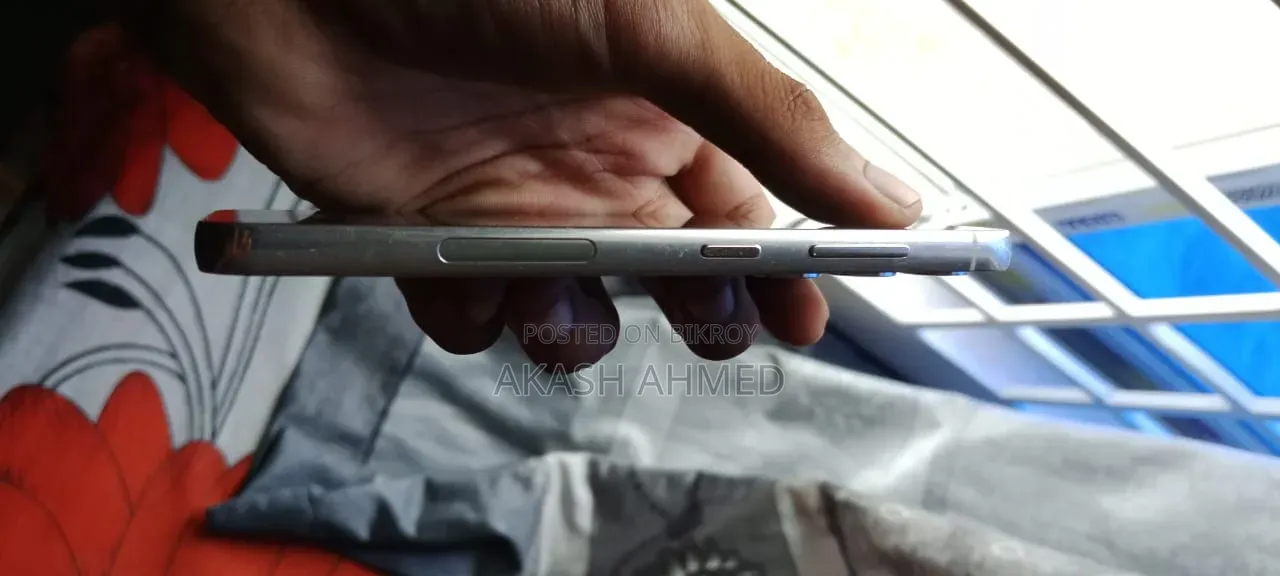 Samsung Galaxy S23 256 GB Gray