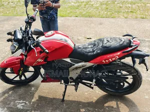 TVS Apache RTR 160 4V 2021 Red
