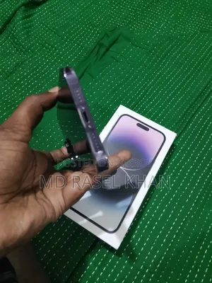 অ্যাপল আইফোন ১৪ প্রো ম্যাক্স ১২৮ জিবি হোয়াইট