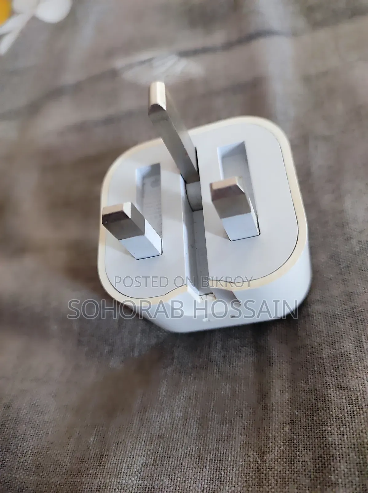 Original iPhone Adapter & Cable