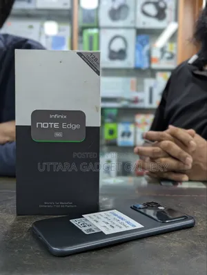 ইনফিনিক্স নোট এজ ২৫৬ জিবি ব্ল্যাক