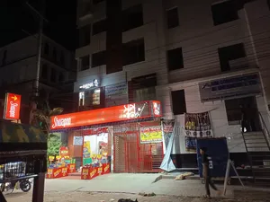 Shop for Rent