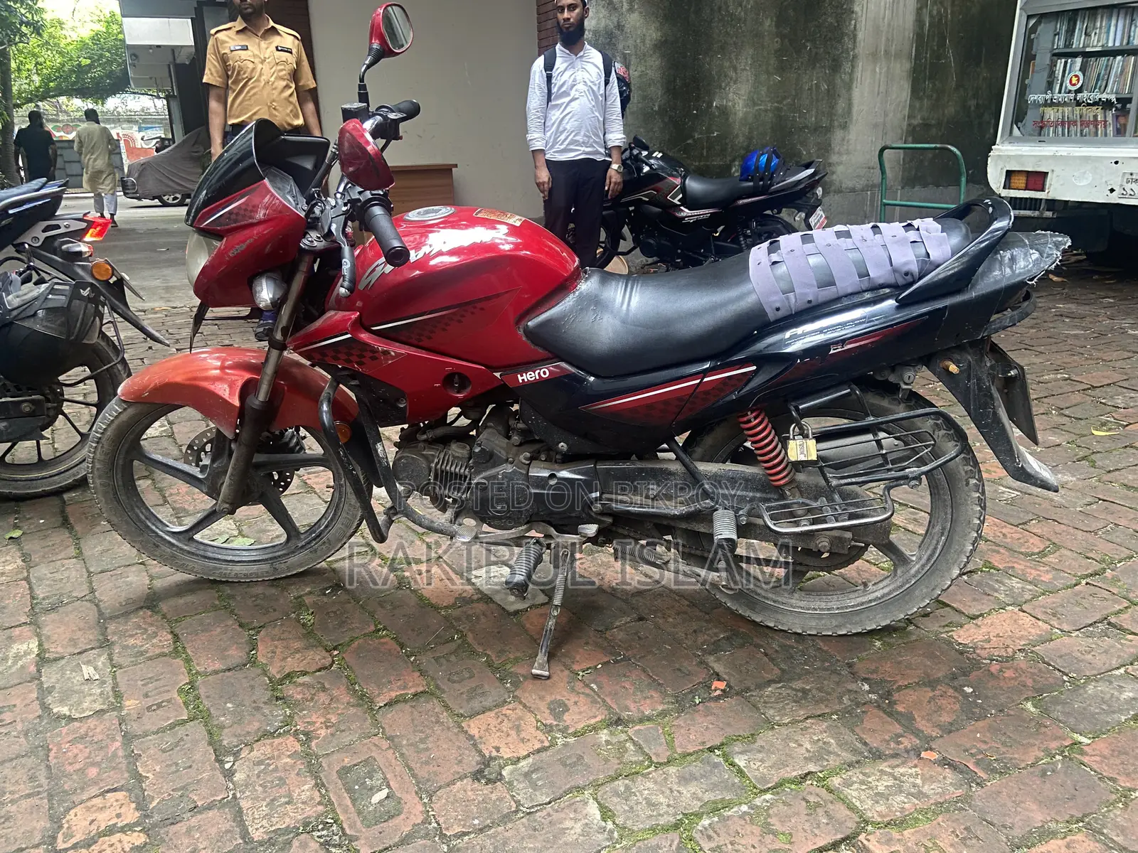 হিরো গ্ল্যামার ২০১৮ রেড