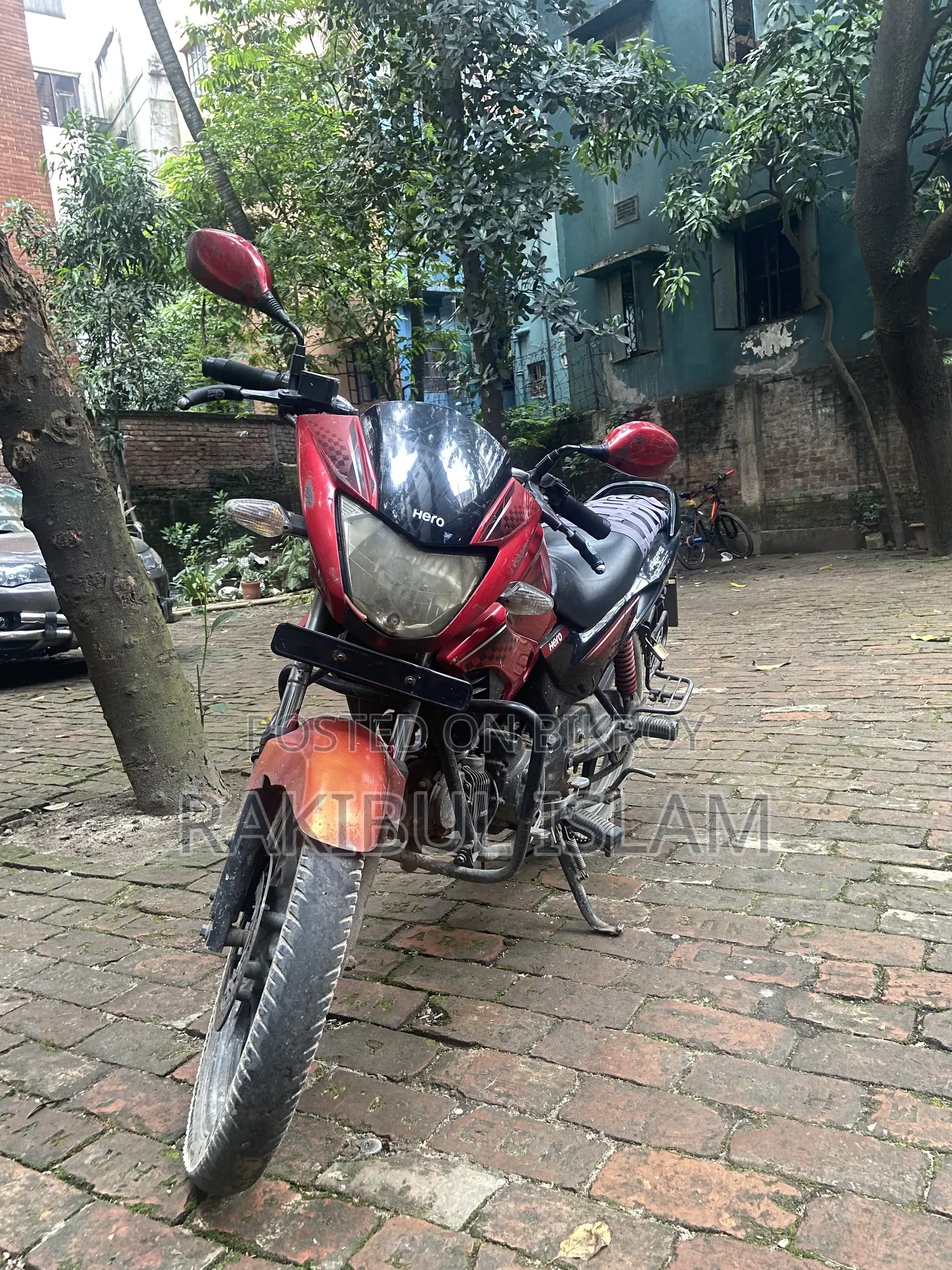 হিরো গ্ল্যামার ২০১৮ রেড