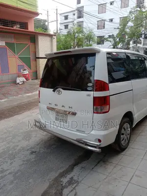 Toyota Noah 2007 Pearl