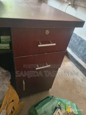 পারটেক্স টেবিল বিক্রি করা হবে