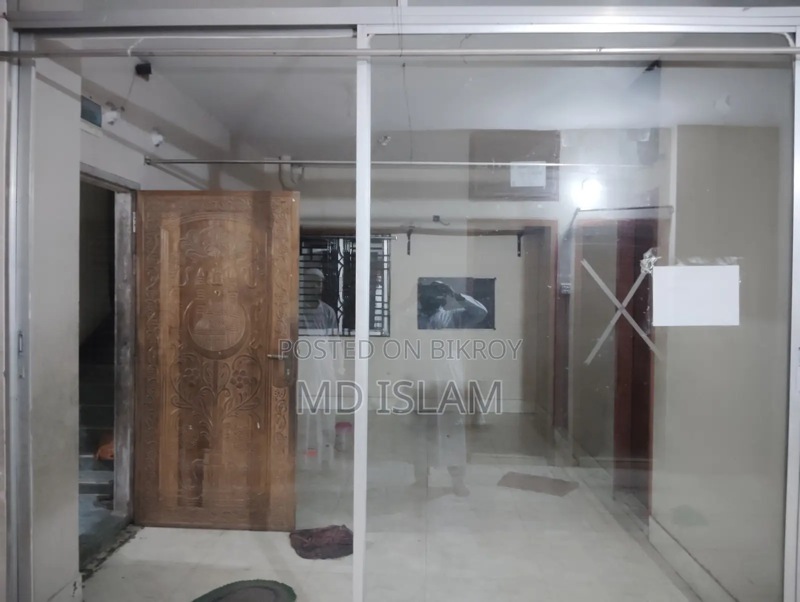 থাই গ্লাস দরজা ১০×১০ ফিট