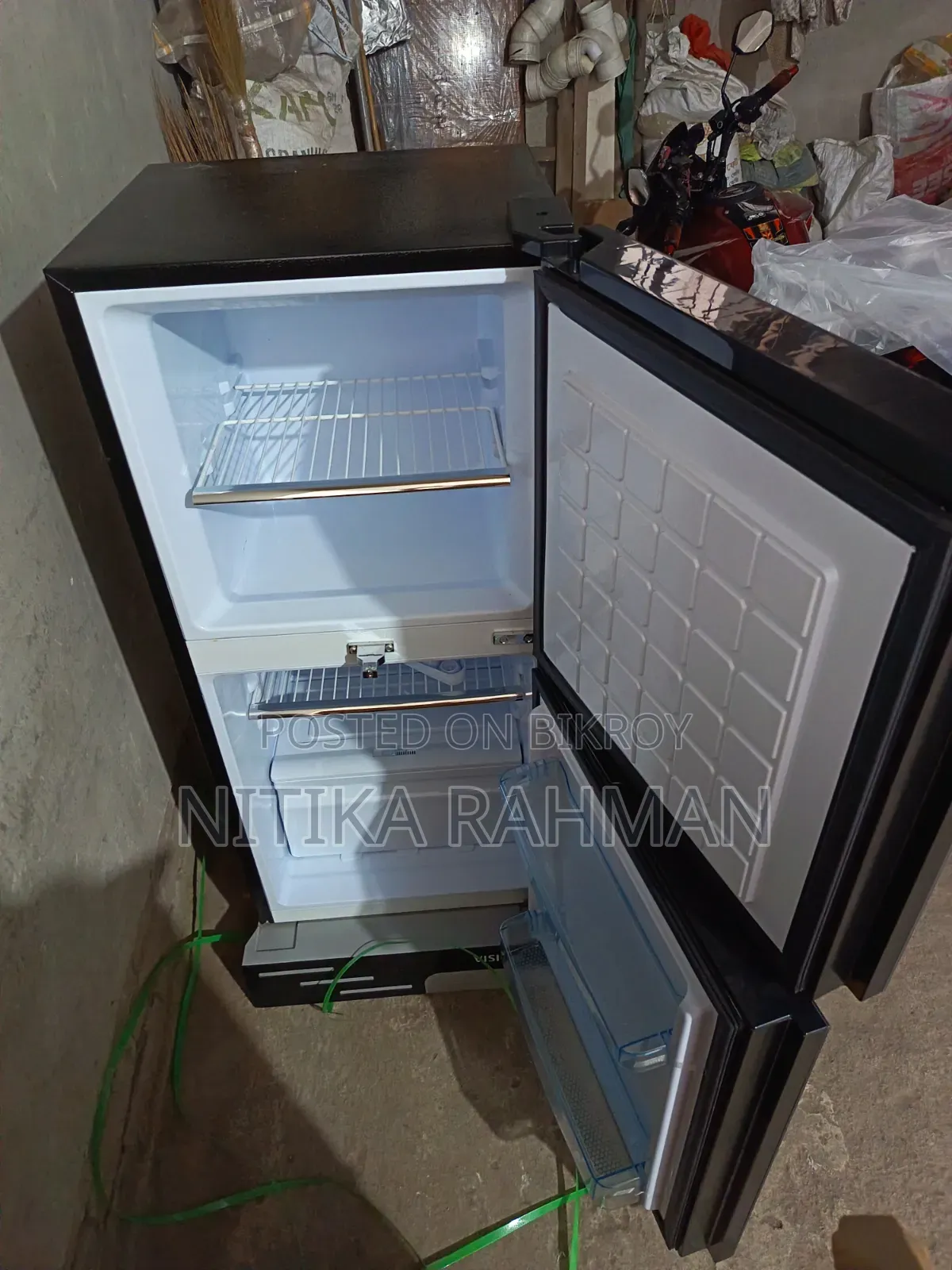 Vision 150L Freezer