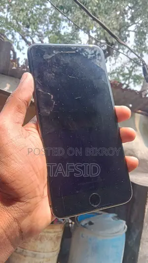 অ্যাপল আইফোন ৭ প্লাস ৩২ জিবি ব্ল্যাক
