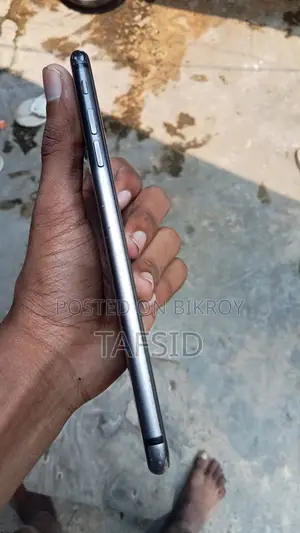 অ্যাপল আইফোন ৭ প্লাস ৩২ জিবি ব্ল্যাক