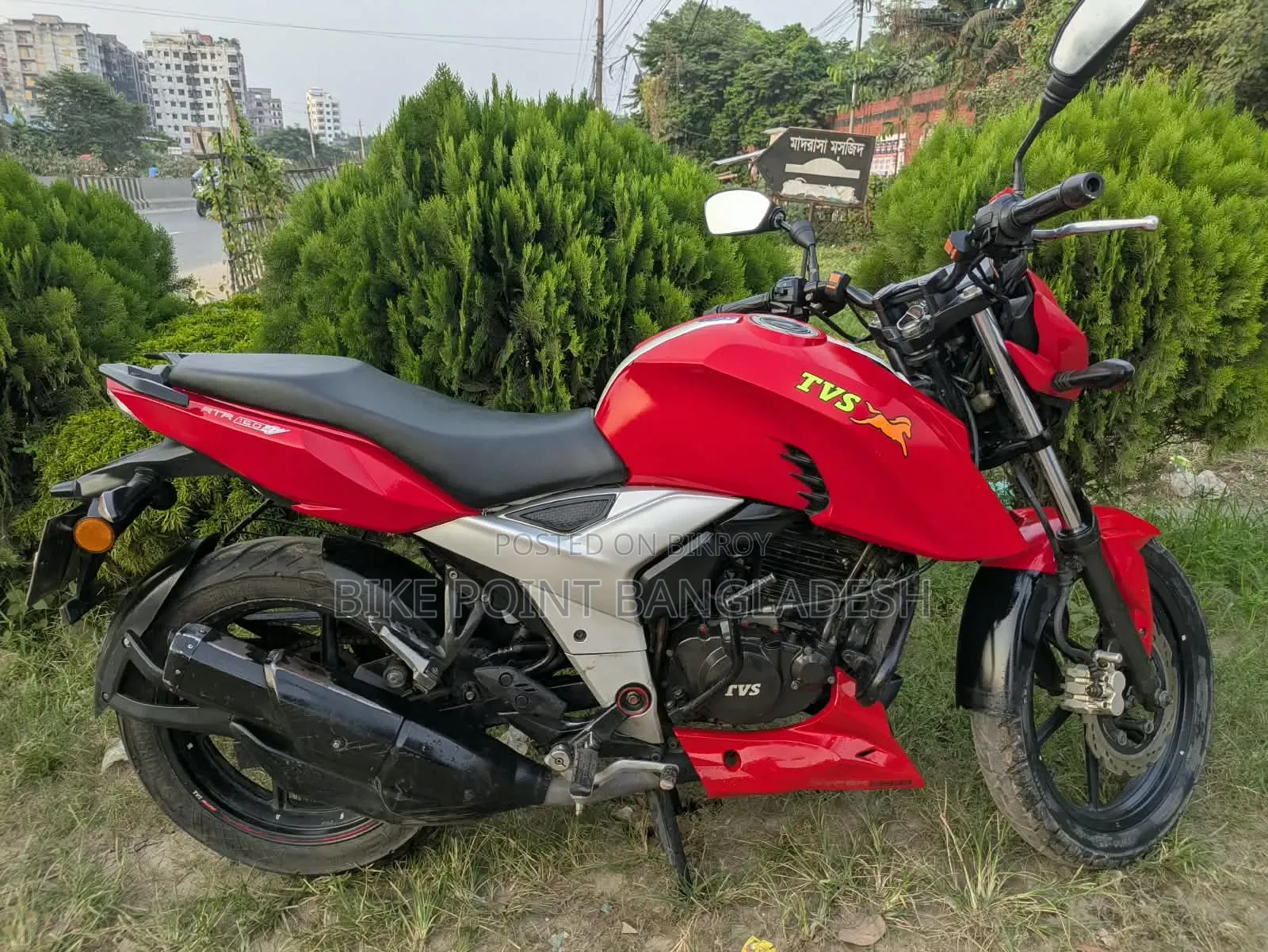 TVS Apache 160 4V 2021 Red