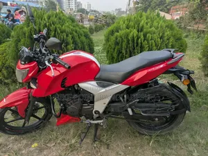 TVS Apache 160 4V 2021 Red