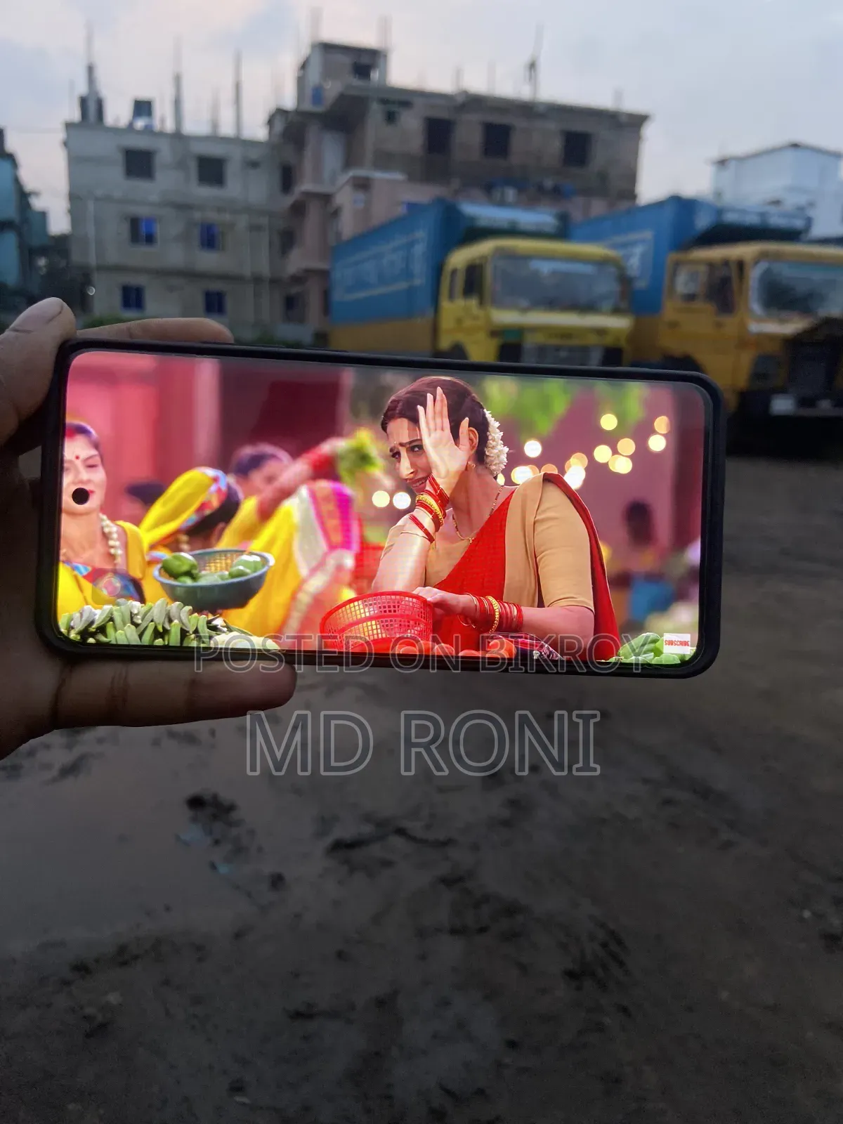 মোটোরোলা এজ ৪০ নিও ২৫৬ জিবি ব্ল্যাক