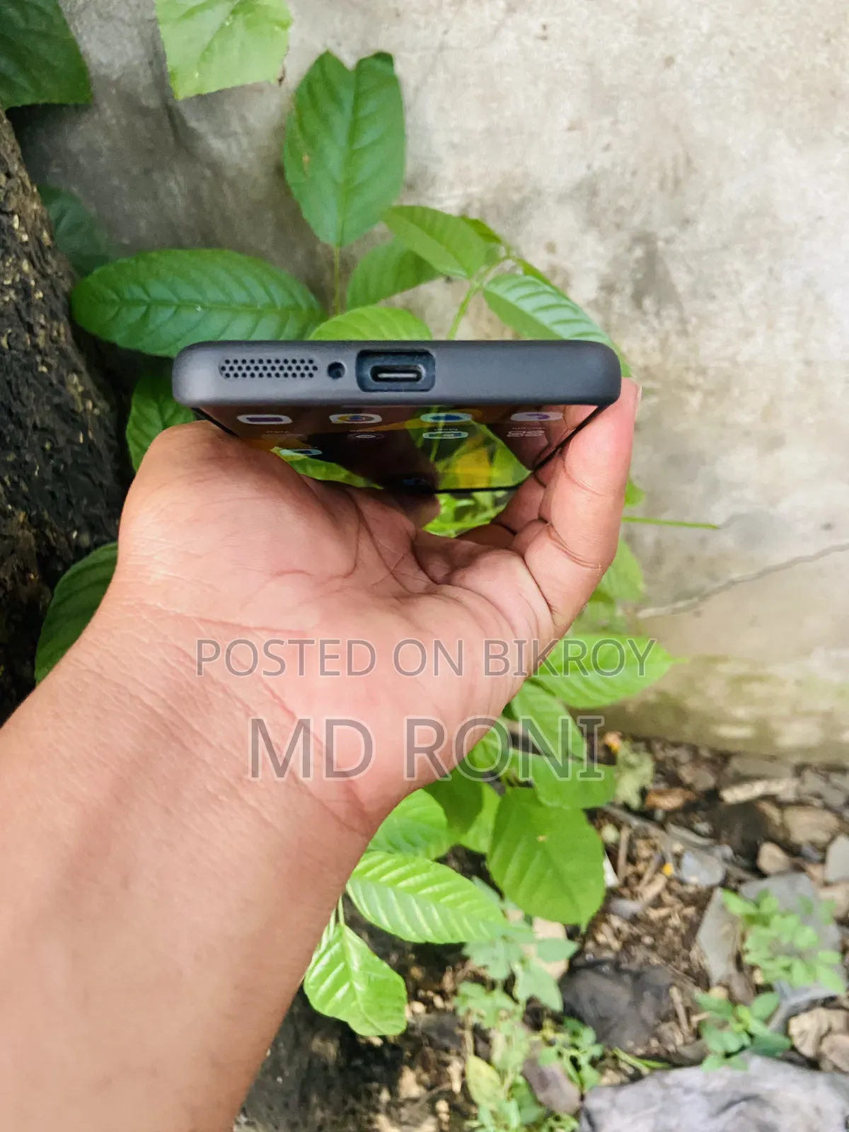 মোটোরোলা এজ ৪০ নিও ২৫৬ জিবি ব্ল্যাক