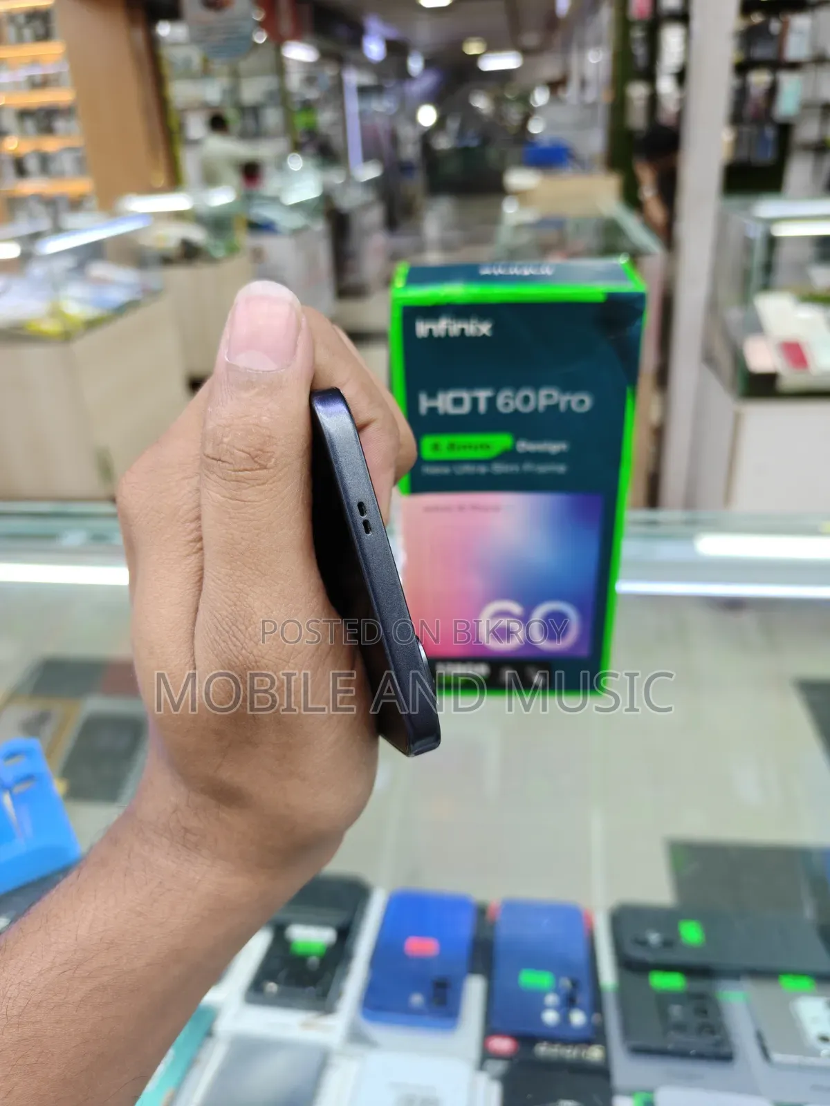 ইনফিনিক্স হট ৬০ প্রো ১২৮ জিবি কালো